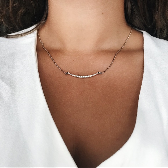 Dainty Gold Necklace - Picture 3 of 10